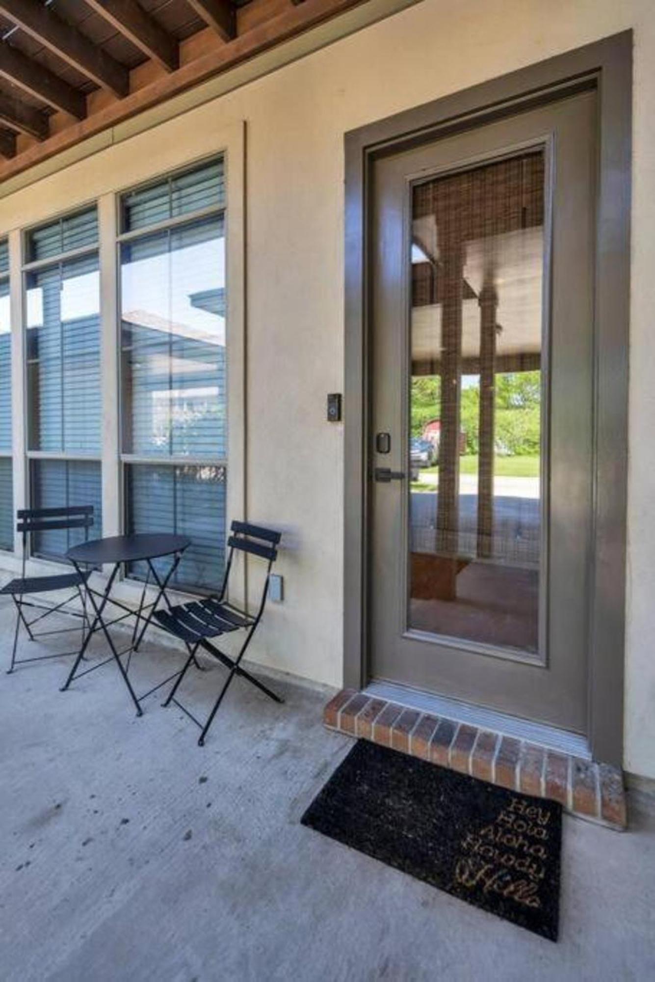 Stylish & Romantic Home, Long-Term Friendly, King Baton Rouge Exterior foto
